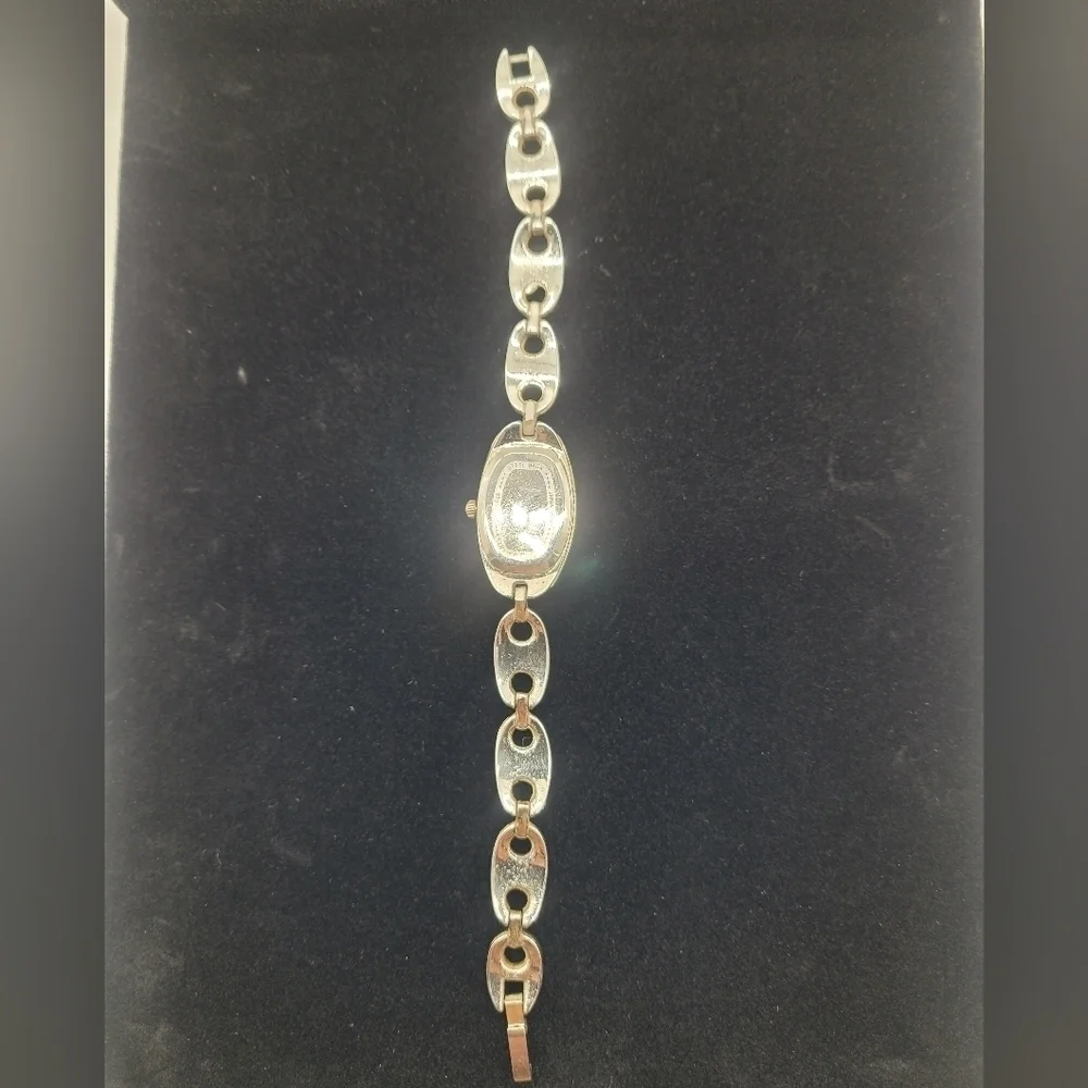 Paul Jardin Women's Watch​ size 6.75​​ - Picture 4 of 5